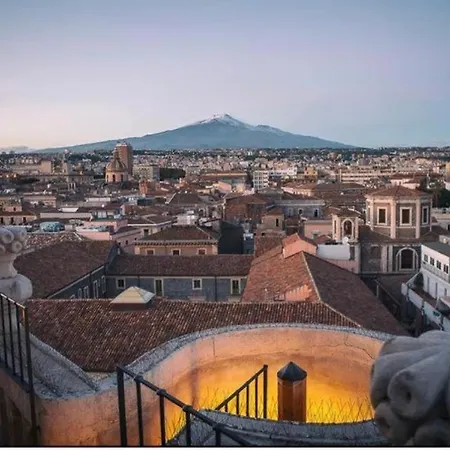 Sicilian Vibes Flat In Palazzo Storico Apartment Catania