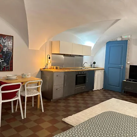 Sicilian Vibes Flat In Palazzo Storico Apartment *